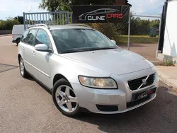Ljusgrå Begagnad 2007 Volvo V50 Kinetic Kombi | 39 900 kr (Marknadspris)