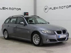 Grå Begagnad 2009 BMW 318 Comfort Edition Kombi | 42 800 kr (Marknadspris)