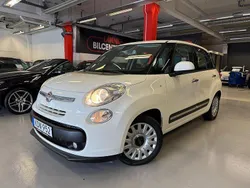 Vit Begagnad 2015 Fiat 500L Pop Star Minibuss | 89 900 kr (Marknadspris)