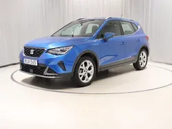 Ljusblå Begagnad 2024 Seat Arona FR SUV | 229 800 kr (Lite dyr)