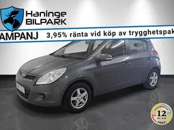 Grå Begagnad 2010 Hyundai i20 Select Halvkombi | 69 900 kr (Lite dyr)