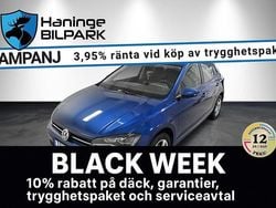 Blå Begagnad 2019 VW Polo Halvkombi | 139 995 kr (Marknadspris)