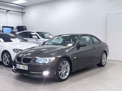 Brun Begagnad 2010 BMW 320 Comfort Edition Sportkupé | 99 900 kr (Marknadspris)