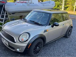 Grön Begagnad 2007 Mini Cooper Halvkombi | 24 000 kr