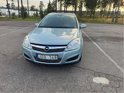 Blå Begagnad 2009 Opel Astra Kombi | 21 000 kr (Marknadspris)