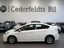Vit Begagnad 2009 Toyota Prius Halvkombi | 110 800 kr (Marknadspris)