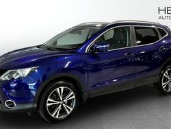 Blå (blue) Begagnad 2014 Nissan Qashqai Tekna SUV | 129 900 kr (Marknadspris)