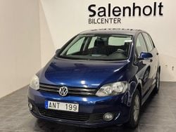 Mörkblå Begagnad 2011 VW Golf VI Halvkombi | 74 900 kr (Marknadspris)