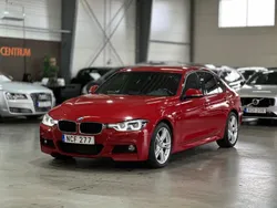 Röd Begagnad 2016 BMW 320 M Sport Sedan | 149 900 kr (Marknadspris)