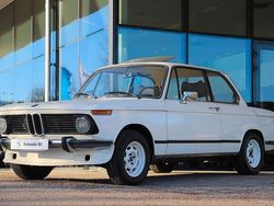 Vit Begagnad 1975 BMW 1502 Sedan | 135 000 kr