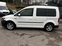 Vit Begagnad 2020 VW Caddy Life Minibuss | 104 000 kr (Superpris)