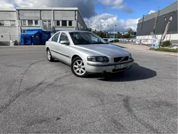 Grå Begagnad 2004 Volvo S60 Business Edition Sedan | 29 900 kr (Bra pris)