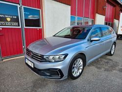 Silver Begagnad 2020 VW Passat GTE Kombi | 189 900 kr (Bra pris)