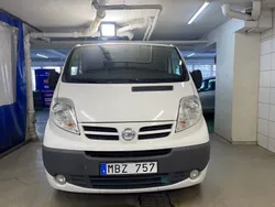 Vit Begagnad 2012 Nissan Primastar Minibuss | 64 900 kr (Lite dyr)