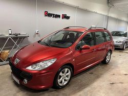 Mörkröd (röd) Begagnad 2006 Peugeot 307 Kombi | 25 500 kr (Marknadspris)