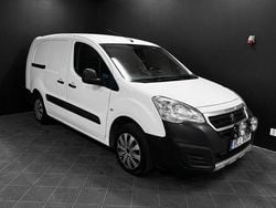 Vit Begagnad 2017 Peugeot Partner Minibuss | 79 700 kr (Bra pris)