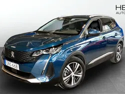 Blå (blue) Begagnad 2021 Peugeot 3008 SUV | 269 900 kr (Marknadspris)