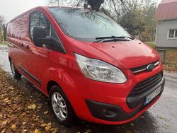 Röd Begagnad 2013 Ford Transit Custom | 69 900 kr (Bra pris)