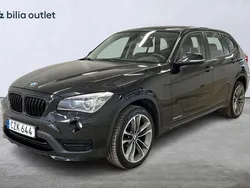 Svart Begagnad 2014 BMW X1 Sport Line SUV | 159 900 kr (Marknadspris)