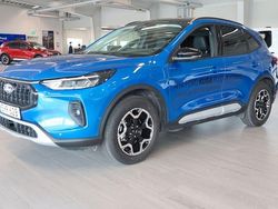 Blå Begagnad 2024 Ford Kuga Business Edition SUV | 489 800 kr