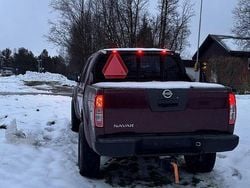 Röd Begagnad 2006 Nissan Navara Pickup | 58 000 kr (Bra pris)