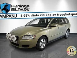 Grön Begagnad 2010 Volvo V50 Kombi | 69 500 kr (Marknadspris)