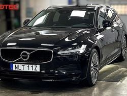 Svart Begagnad 2020 Volvo V90 Momentum Kombi | 283 900 kr (Bra pris)