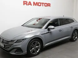Grå (grå metallic ) Begagnad 2022 VW Arteon R-line Kombi | 338 900 kr (Marknadspris)