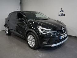 Svart Begagnad 2022 Renault Captur Zen SUV | 219 900 kr (Marknadspris)