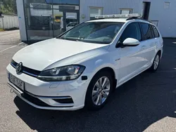Svart (vit ) Begagnad 2019 VW Golf VII Kombi | 78 000 kr (Bra pris)