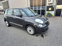 Grå Begagnad 2013 Fiat 500L Pop Star Minibuss | 69 000 kr (Marknadspris)