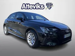 Svart Begagnad 2022 Audi A3 Sportback Proline Halvkombi | 254 900 kr (Marknadspris)