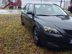 Grå Begagnad 2006 Mazda 3 Inclusive Halvkombi | 22 000 kr (Lite dyr)