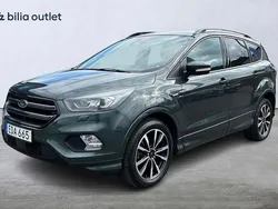 Grön Begagnad 2017 Ford Kuga ST-Line SUV | 164 900 kr (Lite dyr)