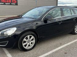 Svart Begagnad 2012 Volvo V60 Kombi | 49 000 kr (Marknadspris)
