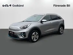 Grå Begagnad 2022 Kia e-Niro 2 SUV | 285 000 kr (Marknadspris)
