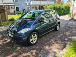 Blå Begagnad 2005 Mercedes A170 Halvkombi | 20 000 kr (Superpris)