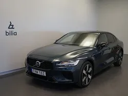 Blå Begagnad 2024 Volvo S60 Plus Sedan | 489 500 kr (Bra pris)