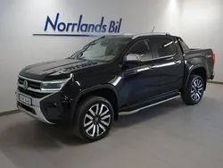 Svart (midnight black metallic) Begagnad 2023 VW Amarok Aventura Pickup | 719 900 kr (Marknadspris)