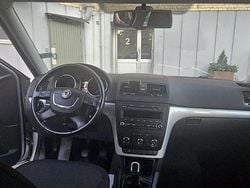 Silver Begagnad 2012 Skoda Yeti Ambition SUV | 63 900 kr (Marknadspris)