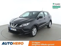 Svart Begagnad 2015 Nissan Qashqai SUV | 124 000 kr (Marknadspris)