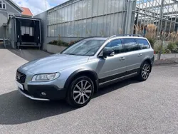 Silver Begagnad 2015 Volvo XC70 Momentum SUV | 119 900 kr (Marknadspris)