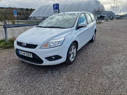 Vit Begagnad 2008 Ford Focus Trend Kombi | 32 000 kr (Marknadspris)