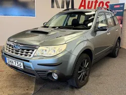 Ljusgrön (grön) Begagnad 2011 Subaru Forester SUV | 49 900 kr (Marknadspris)