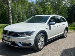 Vit Begagnad 2016 VW Passat Alltrack Kombi | 145 000 kr (Lite dyr)
