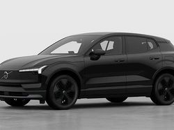 Svart Ny 2025 Volvo EX30 CC Performance SUV | 659 000 kr