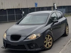Grå Begagnad 2008 Seat Leon FR Halvkombi | 29 500 kr (Superpris)