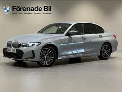 Grå Begagnad 2023 BMW 330e M Sport Sedan | 459 000 kr (Marknadspris)