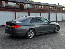Grå Begagnad 2012 BMW 520 Sedan | 105 000 kr (Marknadspris)