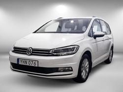 Vit Begagnad 2016 VW Touran Minibuss | 225 000 kr (Dyr)